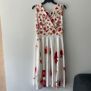 Danny & Nicole spring ladies dress